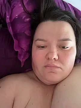 SunnyLeila2101 online show from April 7, 3:51 am