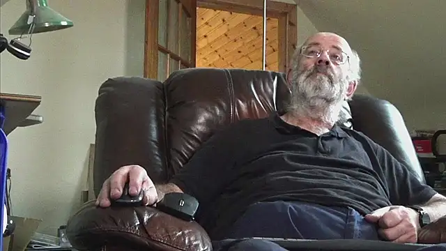 janzer13 online show from November 26, 2:51 pm