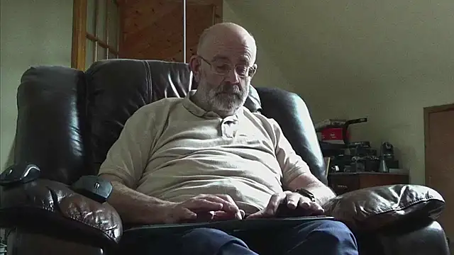 janzer13 online show from February 26, 2:27 pm