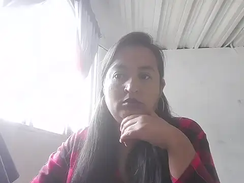 Snapshot of RosaPretty chatting on October 5, 3:54 pm RosaPretty online show from October 5, 3:54 pm