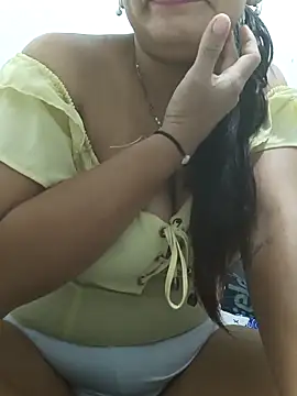 Snapshot of maria_angel11 chatting on September 26, 6:06 am maria angel11 online show from September 26, 6:06 am