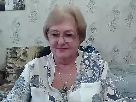 Renata62011 online show from November 6, 12:17 pm