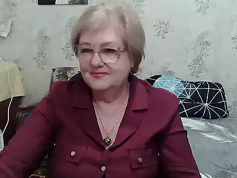 Renata62011 online show from February 20, 1:22 pm
