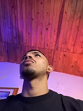 ArturoCardona  online show from December 2, 1:17 pm