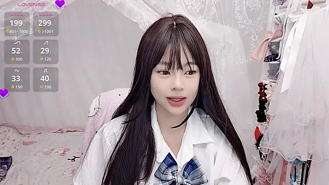 9aunatiis online show from February 19, 8:49 pm