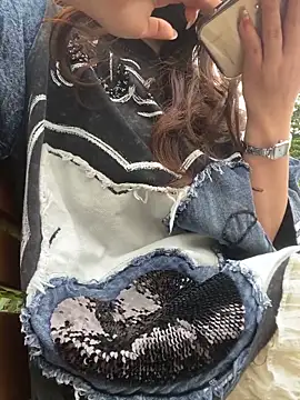 Linda288 online show from March 3, 9:15 am