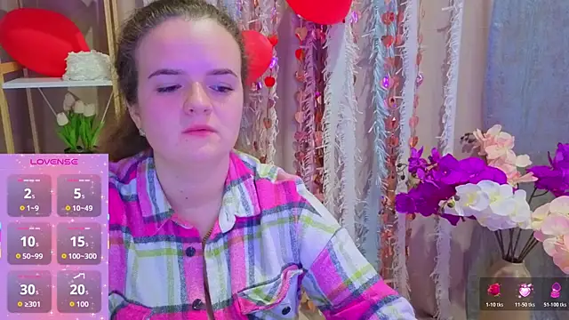 Luisa Rosee online show from February 19, 8:16 pm