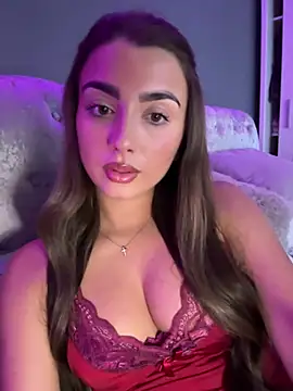 Snapshot of ellariverss chatting on August 2, 12:09 am ellariverss online show from August 2, 12:09 am