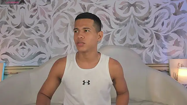 KingStark  online show from February 20, 2:41 am