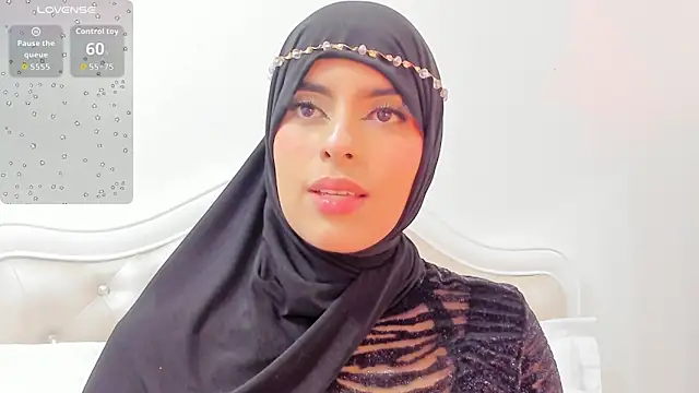 Jasmin hamdan online show from April 8, 9:59 pm