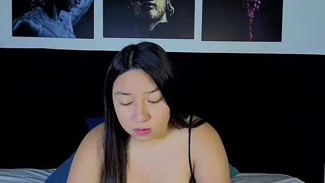 BellaRoux1 online show from February 13, 12:34 pm