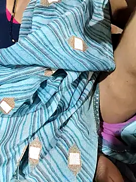 POOJACOUPLE online show from January 16, 9:24 am