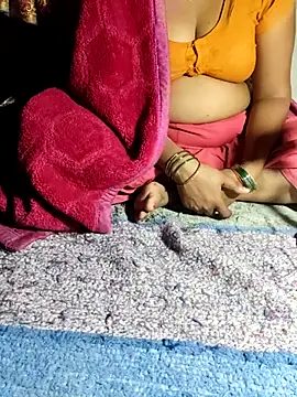 POOJACOUPLE online show from July 24, 7:45 pm