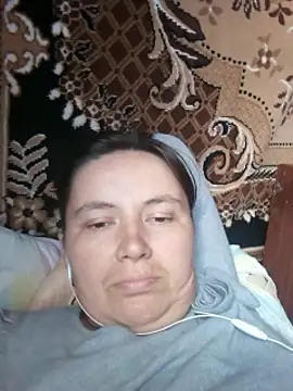 Snapshot of Romashka33011 chatting on October 29, 11:23 am Romashka33011 online show from October 29, 11:23 am
