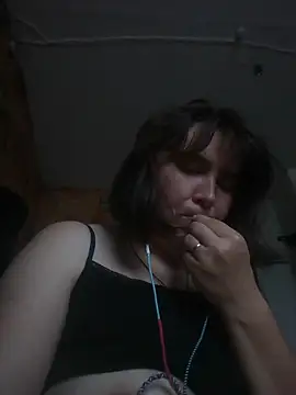 Snapshot of Romashka33011 chatting on November 9, 10:46 am Romashka33011 online show from November 9, 10:46 am