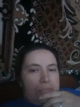 Snapshot of Romashka33011 chatting on January 11, 11:37 am Romashka33011 online show from January 11, 11:37 am