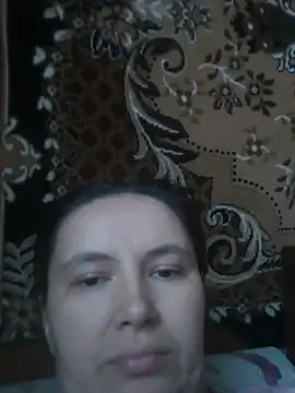 Snapshot of Romashka33011 chatting on February 23, 8:12 am Romashka33011 online show from February 23, 8:12 am