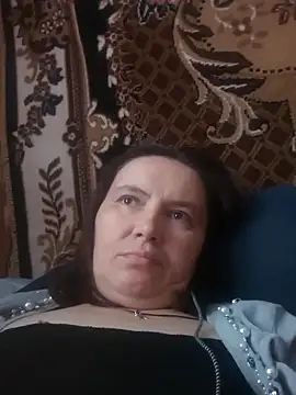 Snapshot of Romashka33011 chatting on February 26, 9:52 am Romashka33011 online show from February 26, 9:52 am