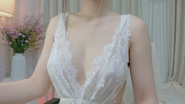 Snapshot of Vessi-babe chatting on June 5, 3:07 pm Vessi-babe online show from June 5, 3:07 pm