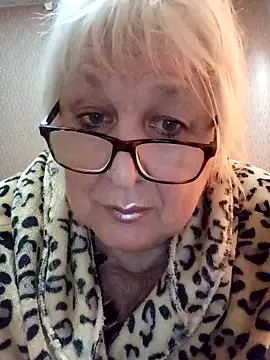 Alexia64231 online show from October 28, 7:34 am