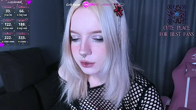 Snapshot of godlikegirlyy chatting on February 25, 2:16 pm godlikegirlyy online show from February 25, 2:16 pm