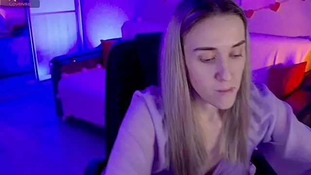 Free Harmony online show from November 10, 7:02 pm