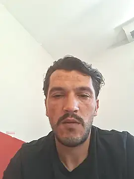 Snapshot of bisexsualman chatting on July 3, 8:54 am bisexsualman online show from July 3, 8:54 am