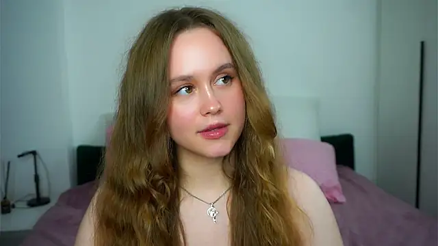 SusannaScholler online show from November 5, 7:36 pm