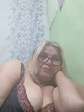 Snapshot of MargaritaSweet51 chatting on July 16, 11:11 pm MargaritaSweet51 online show from July 16, 11:11 pm