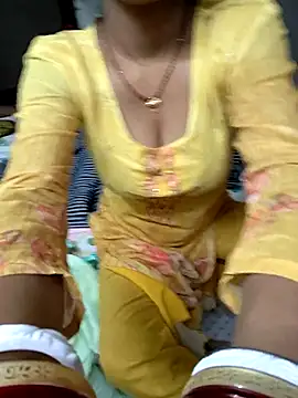 Snapshot of Its_Sia chatting on February 6, 4:50 am Its Sia online show from February 6, 4:50 am