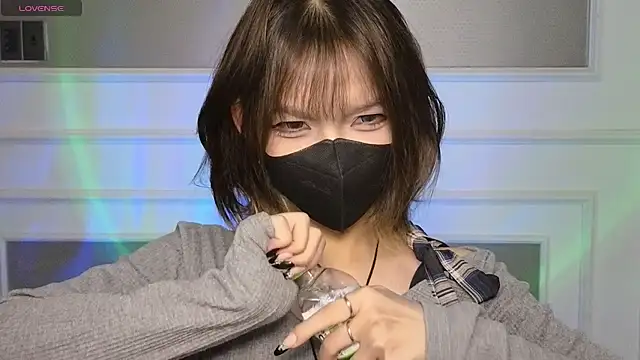      Panda      online show from April 19, 6:07 pm