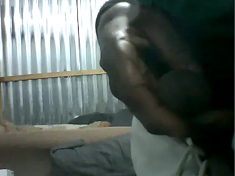 bobothehobo online show from April 23, 2:13 am