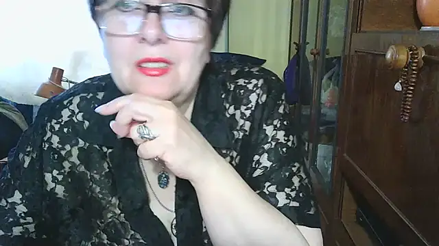 VeronicaGold511 online show from March 28, 7:30 am