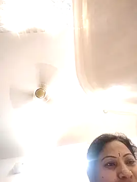 Snapshot of Cute-Janvi20 chatting on April 19, 6:10 pm Cute-Janvi20 online show from April 19, 6:10 pm