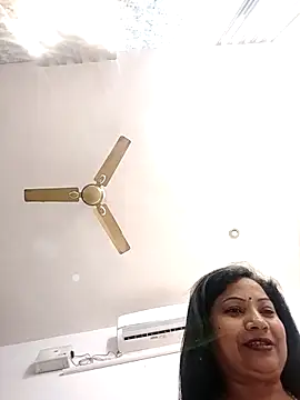Snapshot of Cute-Janvi20 chatting on April 24, 5:15 pm Cute-Janvi20 online show from April 24, 5:15 pm