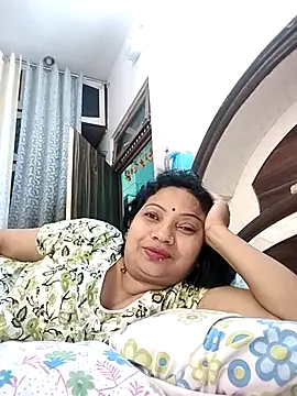 Snapshot of Cute-Janvi20 chatting on May 17, 4:03 pm Cute-Janvi20 online show from May 17, 4:03 pm