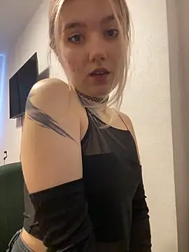 Cherry   Blossom online show from April 17, 10:40 am