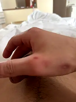 Snapshot of josi-2763 chatting on November 24, 12:49 pm josi-2763 online show from November 24, 12:49 pm