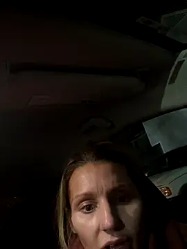 BaddieBossXX2 online show from December 2, 11:15 am