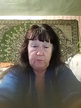 CrystalLime6411 online show from November 7, 5:29 am