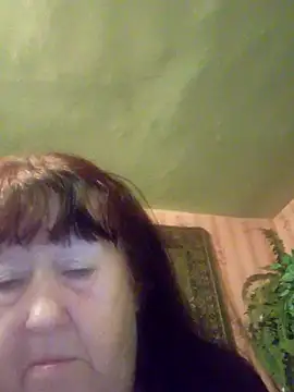 CrystalLime6411 online show from February 14, 4:15 pm