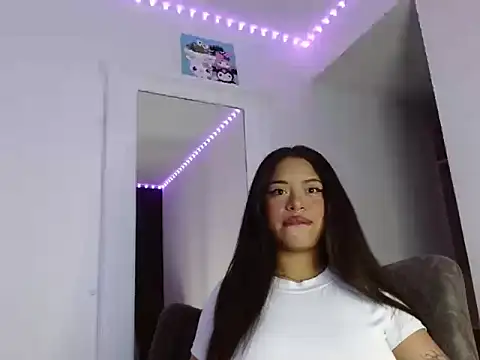 reina reina online show from September 25, 10:57 pm