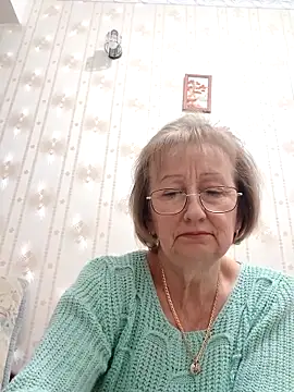 AlikaSwan5821 online show from December 3, 8:07 pm