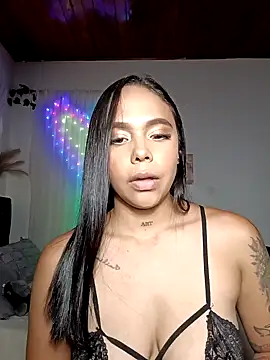 linda698049 online show from September 20, 9:38 pm