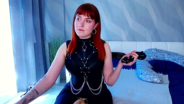 Snapshot of real_bdsm_couple chatting on May 18, 2:01 pm real bdsm couple online show from May 18, 2:01 pm