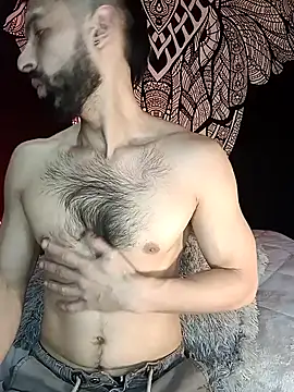 Snapshot of Enzo-wolf33 chatting on September 15, 11:05 pm Enzo-wolf33 online show from September 15, 11:05 pm