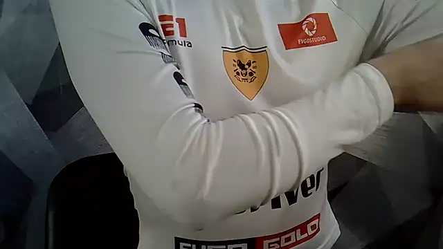 Snapshot of BritneyXKittensx chatting on November 16, 4:18 am BritneyXKittensx online show from November 16, 4:18 am