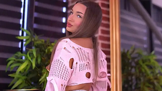 MillaSerene online show from October 11, 6:12 am