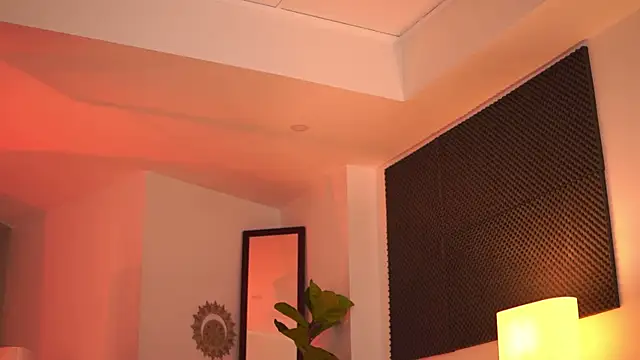 KyssaraPlay online show from January 14, 8:14 pm