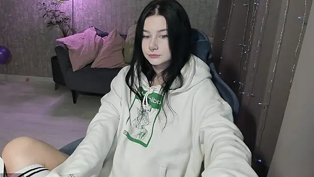 AlinaGreeeen online show from September 22, 11:12 am